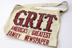 画像1: ビンテージ GRIT 染み込みプリント ニュースペーパーバッグ (1)