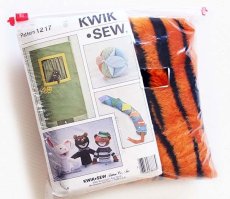 画像1: ビンテージ KWIK SEW パペット 縫製パターン×型紙×タイガー柄 生地 (1)