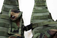 画像9: 00s 米軍 U.S.ARMY ウッドランドカモ MOLLE 2 FLC ベスト マガジンポーチ付き (9)