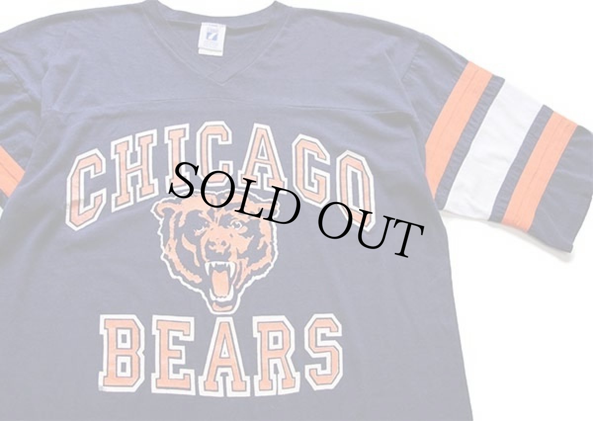 画像1: 80s USA製 LOGO7 NFL CHICAGO BEARS ビッグロゴ Vネック フットボールTシャツ 紺 L (1)