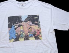 画像1: 00s SESAME STREETセサミストリート The Beatlesビートルズ Abbey Road パロディ コットンTシャツ 白 XL (1)