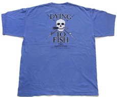 画像3: 00s メキシコ製 DYING TO FISH TW's BAIT&TACKLE スカル フィッシング 両面プリント コットン ポケットTシャツ 後染め 薄青 XL (3)