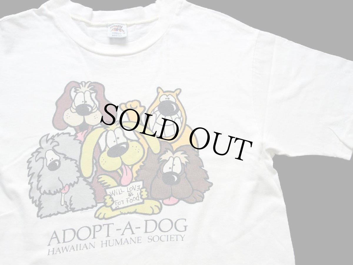 画像1: 90s USA製 crazy shirts ADOPT A DOG ドッグ イラスト 両面 染み込みプリント コットンTシャツ 生成り M (1)