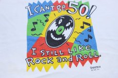 画像4: 90s USA製 SHOEBOX I CAN'T Be 50 I STILL LIKe Rock and RoLL レコード イラスト コットンTシャツ 白 XL (4)