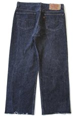 画像3: 90s USA製 Levi'sリーバイス 501 ダメージ カットオフ 先染め ブラック デニムパンツ w34 (3)