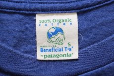 画像5: 90s USA製 patagoniaパタゴニア Beneficial T's オーバルロゴ オーガニックコットンTシャツ 青 S (5)