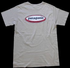 画像1: 90s USA製 patagoniaパタゴニア Beneficial T's オーバルロゴ オーガニックコットンTシャツ グレーベージュ S (1)