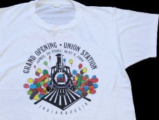 画像1: 80s GRAND OPENING UNION STATION INDIANAPOLIS 機関車 風船 Purolator courier 両面プリント Tシャツ 白 (1)