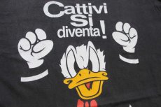 画像5: 90s Disneyディズニー ドナルドダック Cattivi Si diventa! Buoni Si nasce. 両面プリント コットンTシャツ 黒 (5)