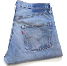 画像1: 70s USA製 Levi'sリーバイス 501 66後期 ダメージ リペア デニムパンツ ヒゲ w35 (1)