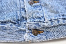 画像7: 90s USA製 Levi'sリーバイス デカパッチ ダメージ デニムジャケット 4ポケット (7)