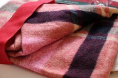 画像6: 未使用★Woolrichウールリッチ COZY BLANKET WRAP ブランケット ラップ★ストール ショール (6)