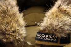 画像6: 00s USA製 WOOLRICH JOHN RICH&BROS ウールリッチ コヨーテファー アークティックパーカー ダウンコート カーキ L★B-9タイプ (6)