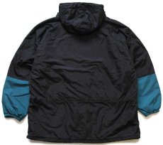 画像2: 90s USA製 L.L.Bean チロリアンテープ マルチカラー Thinsulate 中綿入り ナイロン アノラックパーカー XL-T (2)