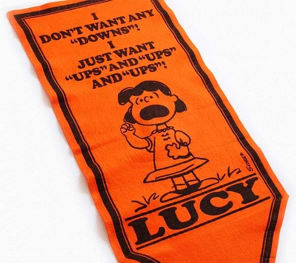 70s PEANUTS LUCYルーシー I DON'T WANT ANY DOWNS! フェルト ペナント オレンジ★スヌーピー