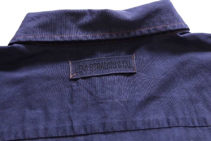 90s イタリア製 Levi'sリーバイス ロゴ刺繍 ボタンダウン コットン